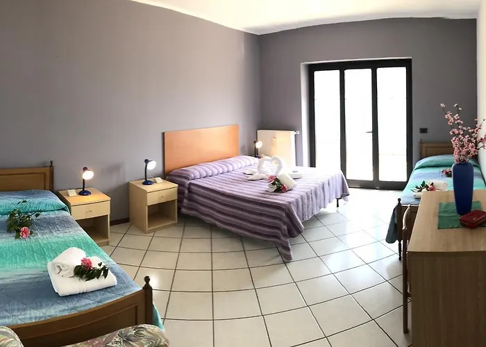 Le Azalee & * Vercana