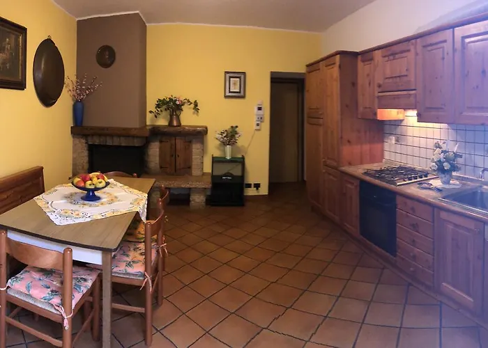 Le Azalee&spa Apartamento Vercana