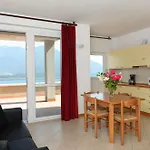 阿加乐和温泉公寓式酒店 * Vercana