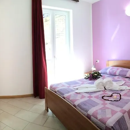 Lägenhet Le Azalee & *